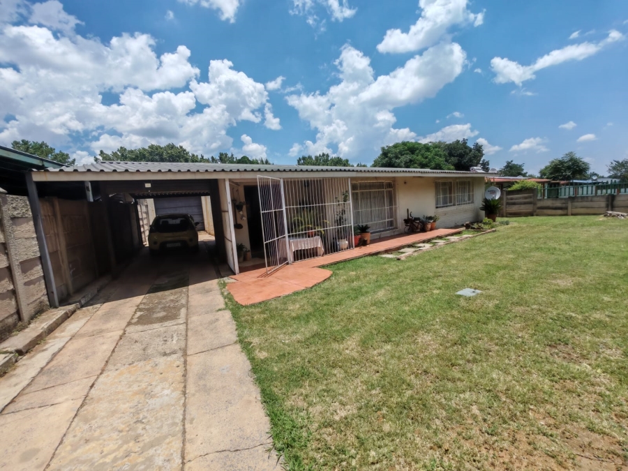 3 Bedroom Property for Sale in Sasolburg Ext 12 Free State